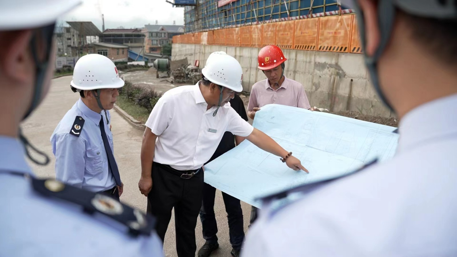 松溪縣稅務(wù)局嵌入“項目管家”服務(wù)，為易順建工集團重點項目提供稅收服務(wù)